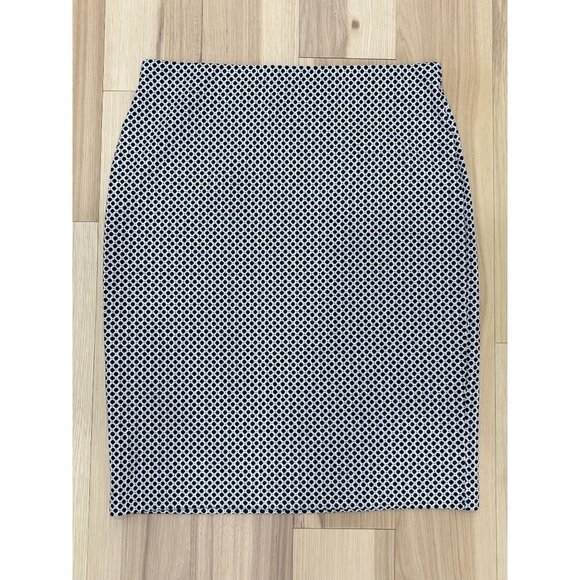 Loft M Black & White Geometric Pull-On Pencil Skirt - Picture 1 of 3